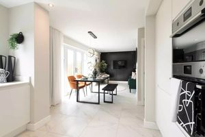 Photo 11- click for photo gallery